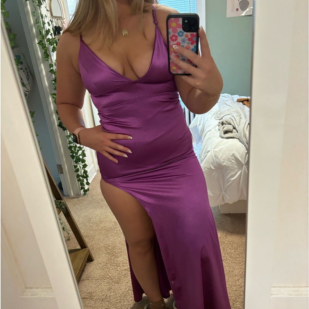 Windsor purple formal dress